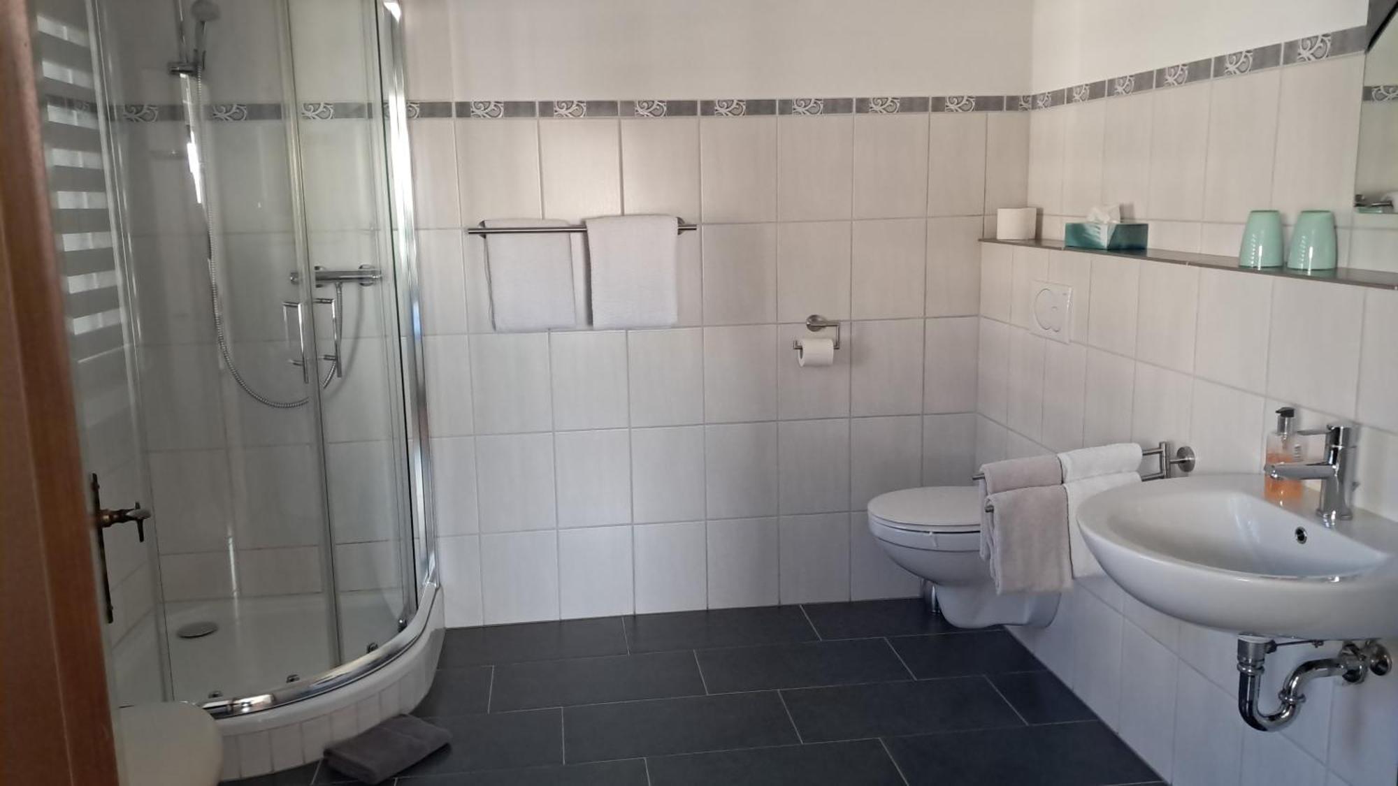 Ferienwohnung Moselnest Piesport Exteriör bild